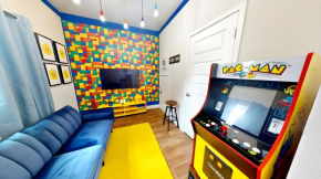 Decorated Nice Home with Arcade and Themed Rooms